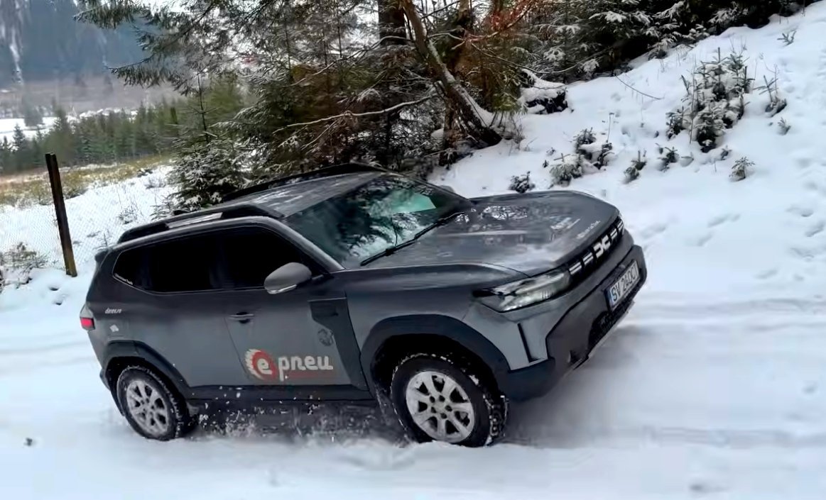 Cum s-a descurcat modelul X în fața offroaderelor japoneze celebre?