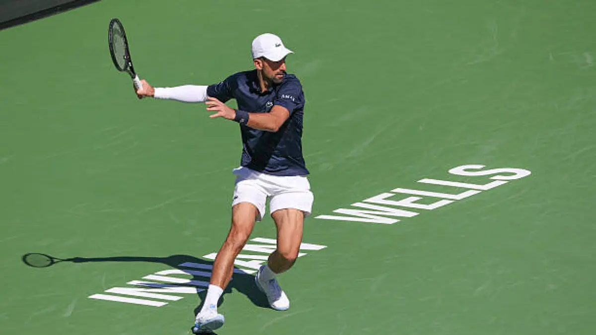 Djokovic, revenire spectaculoasă la Indian Wells; Alcaraz, pe teren în meciul serii Indian Wells a fost scena unor partide incendiare de tenis, sâmbătă seară, cu Novak Djokovic reușind o revenire de senzație împotriva lui Kamil Majchrzak