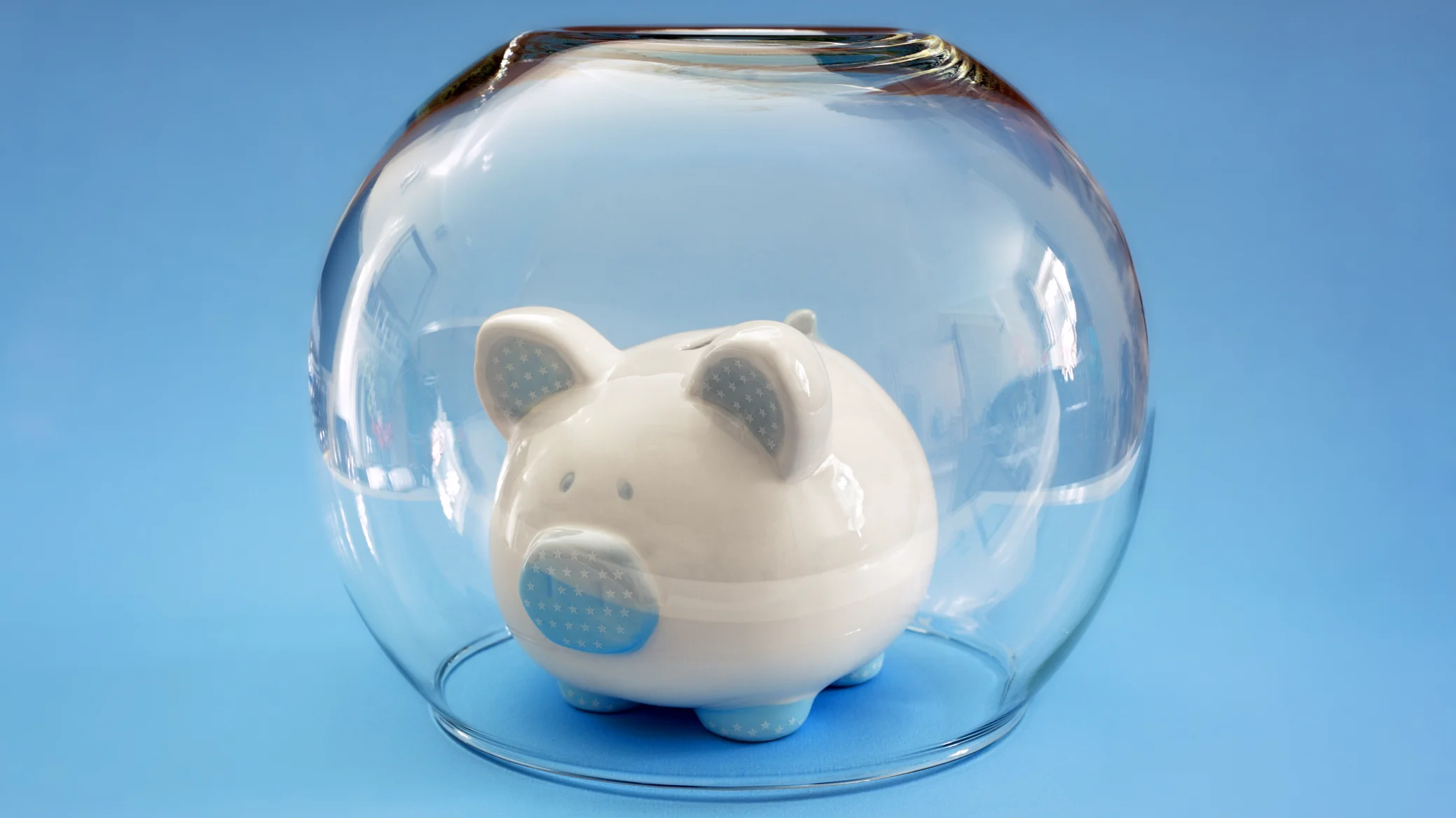 Republica Moldova demarează plata pensiilor și digitalizează concediile medicale Casa Națională de Asigurări Sociale (CNAS) din Republica Moldova a anunțat că prima tranșă pentru plata pensiilor și a alocațiilor sociale pentru luna martie se ridică la aproximativ 73 de milioane de lei