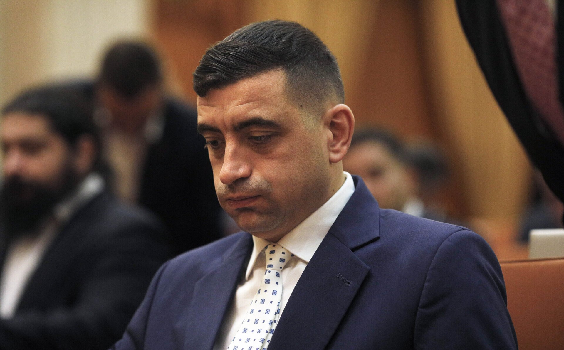 AUR acuză parteneriatul strategic România-Ucraina, reluând discursul Kremlinului Partidul Alianța pentru Unirea Românilor (AUR) a criticat dur acordul de parteneriat strategic încheiat de președintele Nicușor Dan cu Ucraina