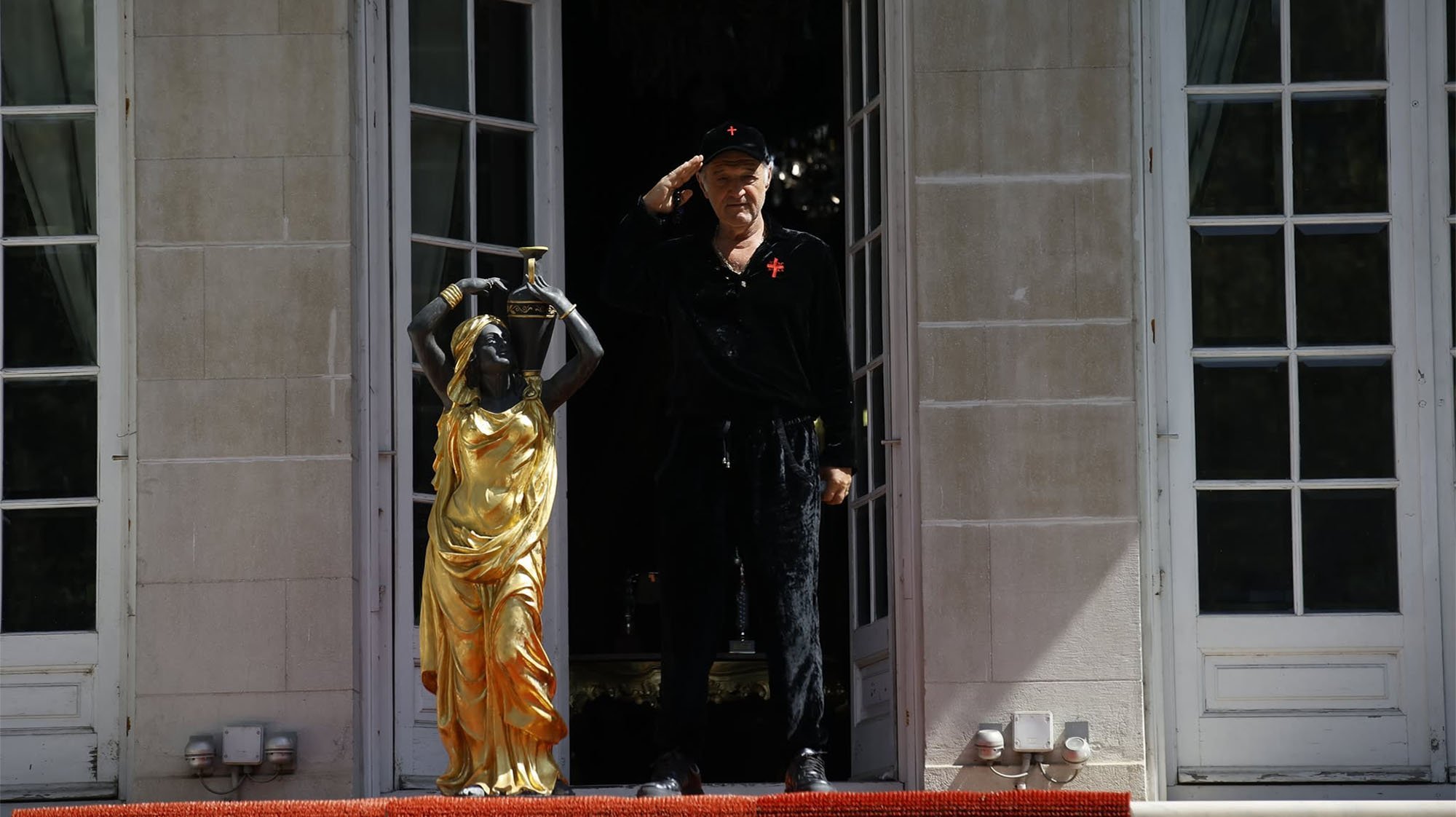 Becali pregătește o campanie de transferuri ambițioasă la FCSB După ratarea calificării în play-off-ul Superligii, Gigi Becali, finanțatorul FCSB, intenționează să realizeze o campanie de transferuri semnificativă