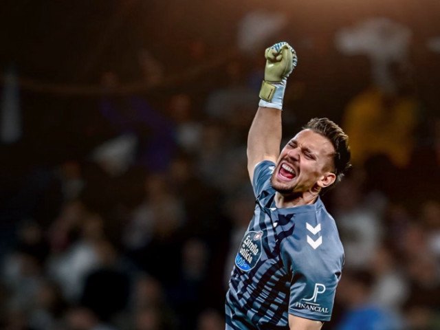 Radu, formă de senzație: „Sper la un vis interzis!”