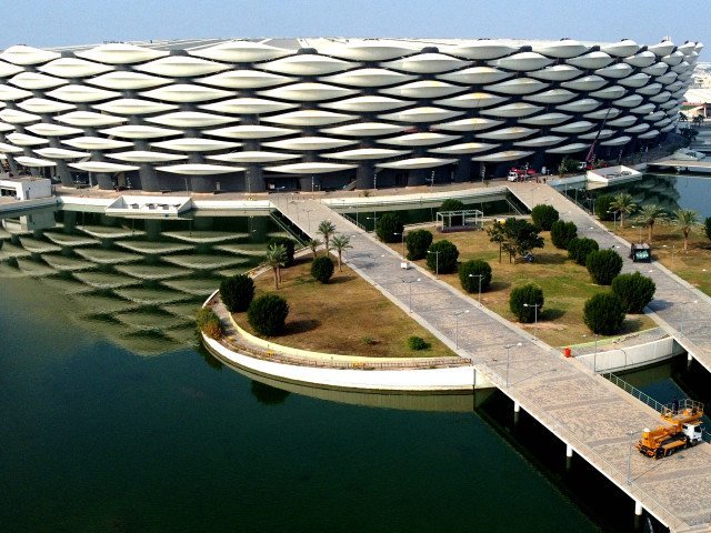 Irak, în pericol să rateze barajul pentru Cupa Mondială din cauza conflictului din Orientul Mijlociu Echipa națională de fotbal a Irakului se confruntă cu dificultăți majore în organizarea participării la barajul intercontinental pentru Cupa Mondială 2026, din cauza tensiunilor militare în creștere din Orientul Mijlociu