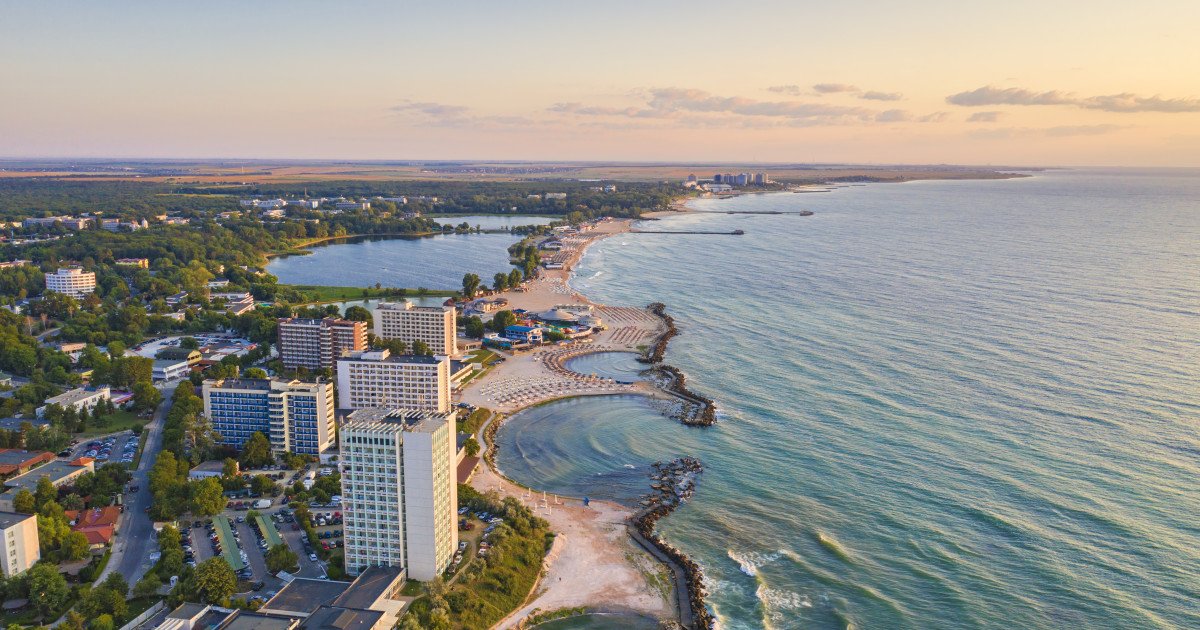 Definirea resorturilor turistice, pas important pentru industria ospitalității din România Camera Deputaților a adoptat, miercuri, o lege care introduce pentru prima dată o definiție legală clară a „resortului turistic” în România