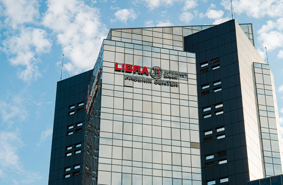 Libra Internet Bank și BERD lansează un program de finanțare verde în România Libra Internet Bank și Banca Europeană pentru Reconstrucție și Dezvoltare (BERD) au încheiat un parteneriat pentru a finanța proiecte ecologice în România