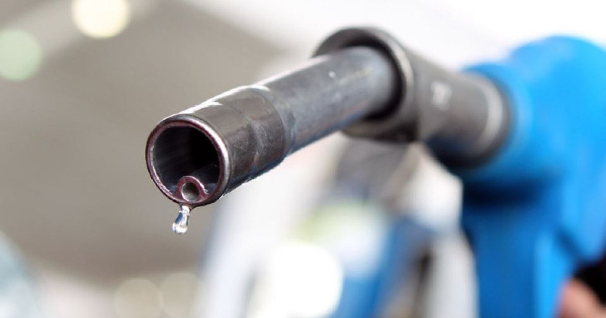 Războiul din Iran nu va afecta prețul carburanților, asigură ministrul Energiei Ministrul Energiei, Bogdan Ivan, a declarat luni seară că războiul din Iran nu va duce la scumpirea carburanților în România