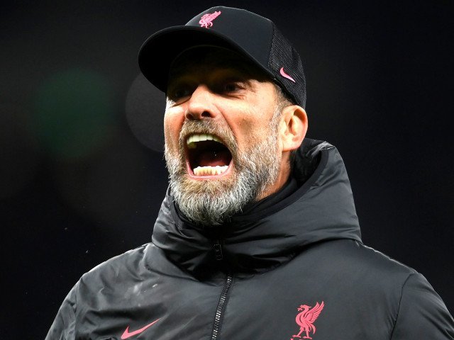 Jürgen Klopp, aproape de banca Germaniei? După o perioadă de aproape nouă ani petrecută pe banca lui Liverpool, antrenorul german Jürgen Klopp ar putea reveni în antrenorat, dar nu la Real Madrid, așa cum speculau unii