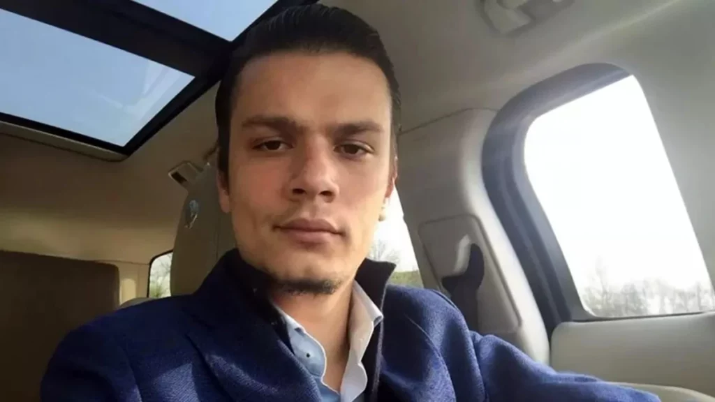 Dosarul lui Mario Iorgulescu, trimis la rejudecare de Înalta Curte Înalta Curte de Casație și Justiție a decis rejudecarea unei părți din dosarul lui Mario Iorgulescu, fiul fostului președinte al Ligii Profesioniste de Fotbal