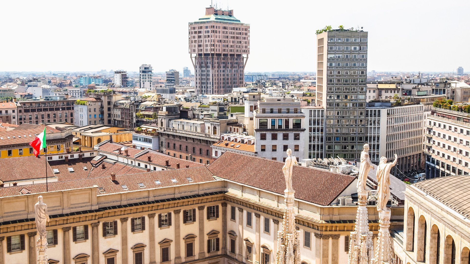 Alertă cu bombă la Palatul de Justiție din Milano, evacuare