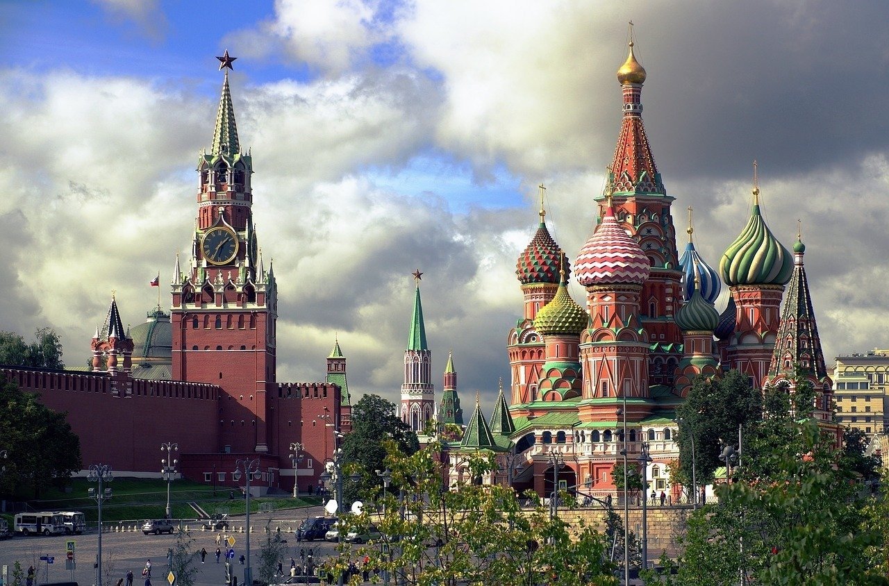 Cetățean român condamnat la 15 ani de închisoare în Rusia pentru spionaj Un cetățean român a fost condamnat la 15 ani de închisoare în Rusia, fiind găsit vinovat de spionaj în favoarea Ucrainei, potrivit unei decizii a tribunalului din regiunea Krasnodar