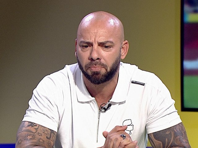 Giani Kiriță, refuzat de Dinamo: „Și a murit” Fostul jucător dinamovist Giani Kiriță a dezvăluit că a fost refuzat de clubul Dinamo București în încercarea de a se implica în conducere sau în staff-ul tehnic
