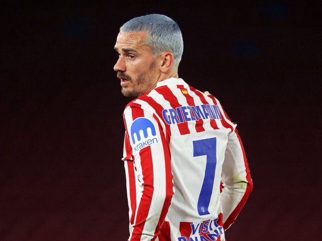 Griezmann refuză oferta din MLS și rămâne la Atletico Madrid Atacantul francez Antoine Griezmann a decis să respingă oferta clubului american Orlando City și va continua să joace pentru Atletico Madrid