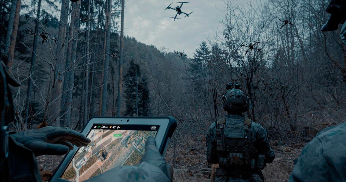 Orbotix Industries pune bazele unui ecosistem național de apărare prin parteneriate strategice În contextul european actual, marcat de intensificarea investițiilor în apărare și consolidarea autonomiei strategice, compania românească Orbotix Industries anunță semnarea unor Memorandumuri de Înțelegere (MoU) cu trei companii cheie din industria națională de apărare