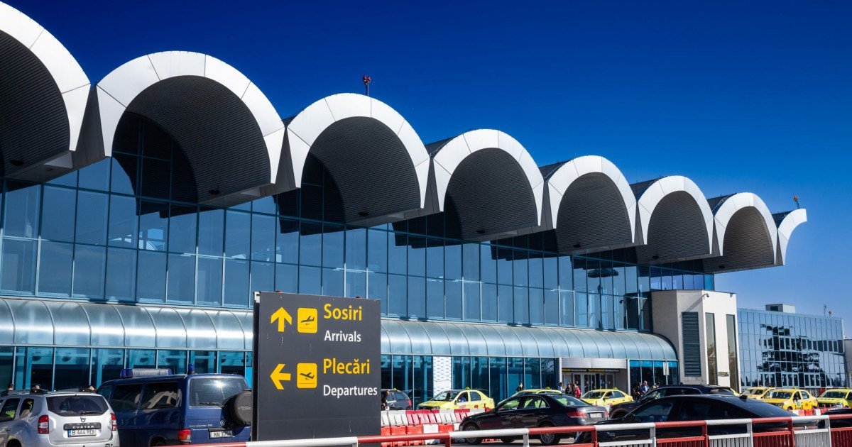 Zeci de zboruri spre Orientul Mijlociu, anulate de pe aeroportul Otopeni din cauza tensiunilor regionale Bucureștiul se confruntă vineri cu importante perturbări în traficul aerian