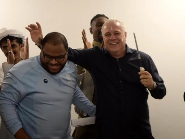 Show pentru șumudică în arabia saudită: Ce i-au pregătit jucătorii de ziua lui