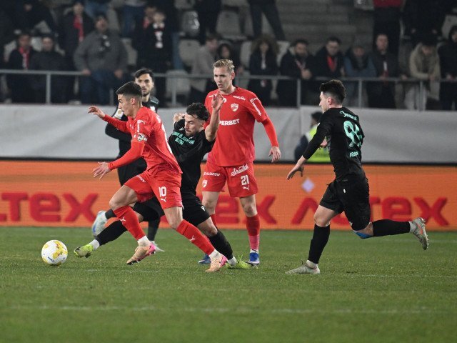 Dinamo București a învins Metalul Buzău cu 1-0 într-un meci din Cupa României, reușită care a venit grație unui gol marcat de Alex Pop