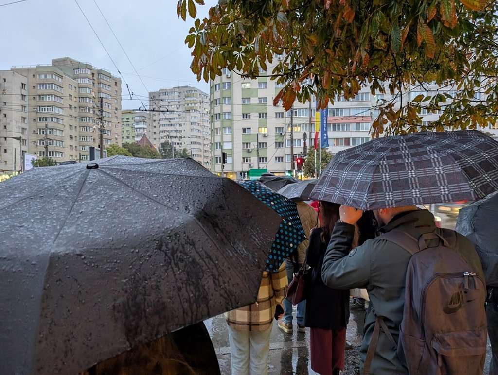 Vremea se schimbă: Prognoza meteo pentru perioada Paștelui Meteorologii au emis prognoza meteo pentru intervalul 30 martie – 12 aprilie, o perioadă ce include atât sărbătoarea Paștelui Catolic (5 aprilie), cât și pe cea Ortodoxă (12 aprilie)