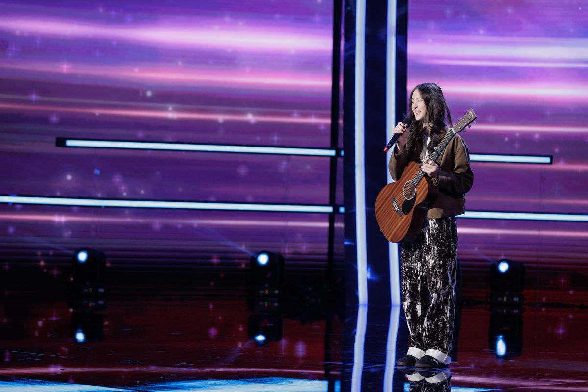 Sabina Bucea cucerește juriul „Românii au Talent” cu o voce de AUR Bucuria a răsunat în platoul „Românii au Talent” odată cu prestația Săbinei Bucea