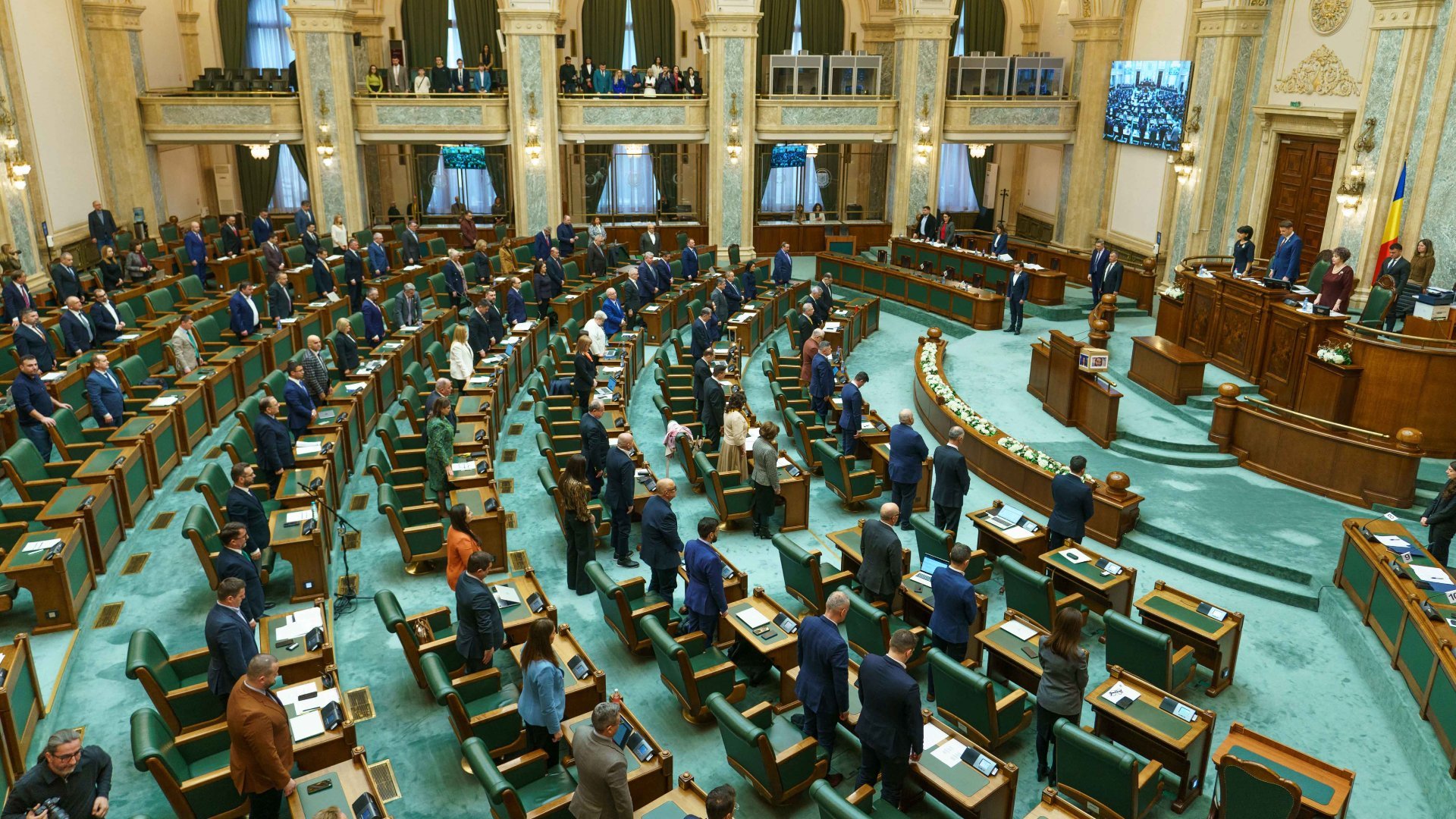 Moțiune împotriva ministrului Pîslaru, pe agenda Senatului O moțiune simplă împotriva ministrului Investițiilor și Proiectelor Europene, Dragoș Pîslaru, va fi dezbătută și votată luni în plenul Senatului