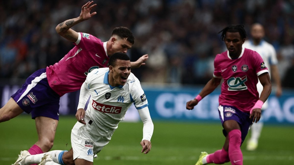 Toulouse se califică dramatic în semifinalele Cupei Franței, după executarea penalty-urilor Toulouse FC a reușit o performanță notabilă, miercuri, pe 4 martie, calificându-se în semifinalele Cupei Franței, după o serie de lovituri de departajare extrem de tensionată