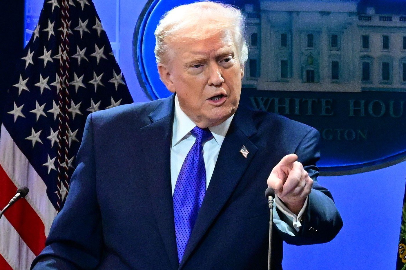 Trump: Marina și aviația Iranului, „nu mai sunt” Președintele american Donald Trump a făcut declarații surprinzătoare joi, afirmând că marina și forțele aeriene ale Iranului nu mai există