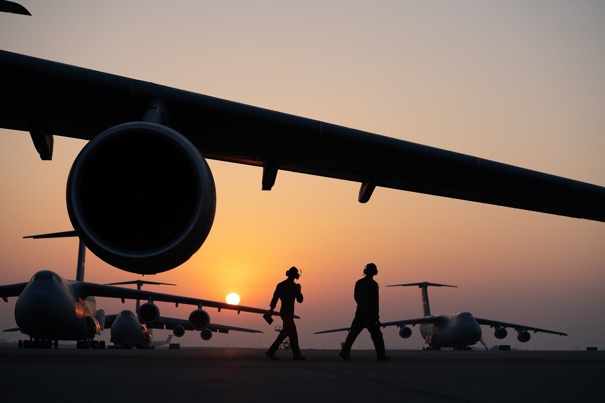 Un avion american de realimentare s-a prăbușit în irak