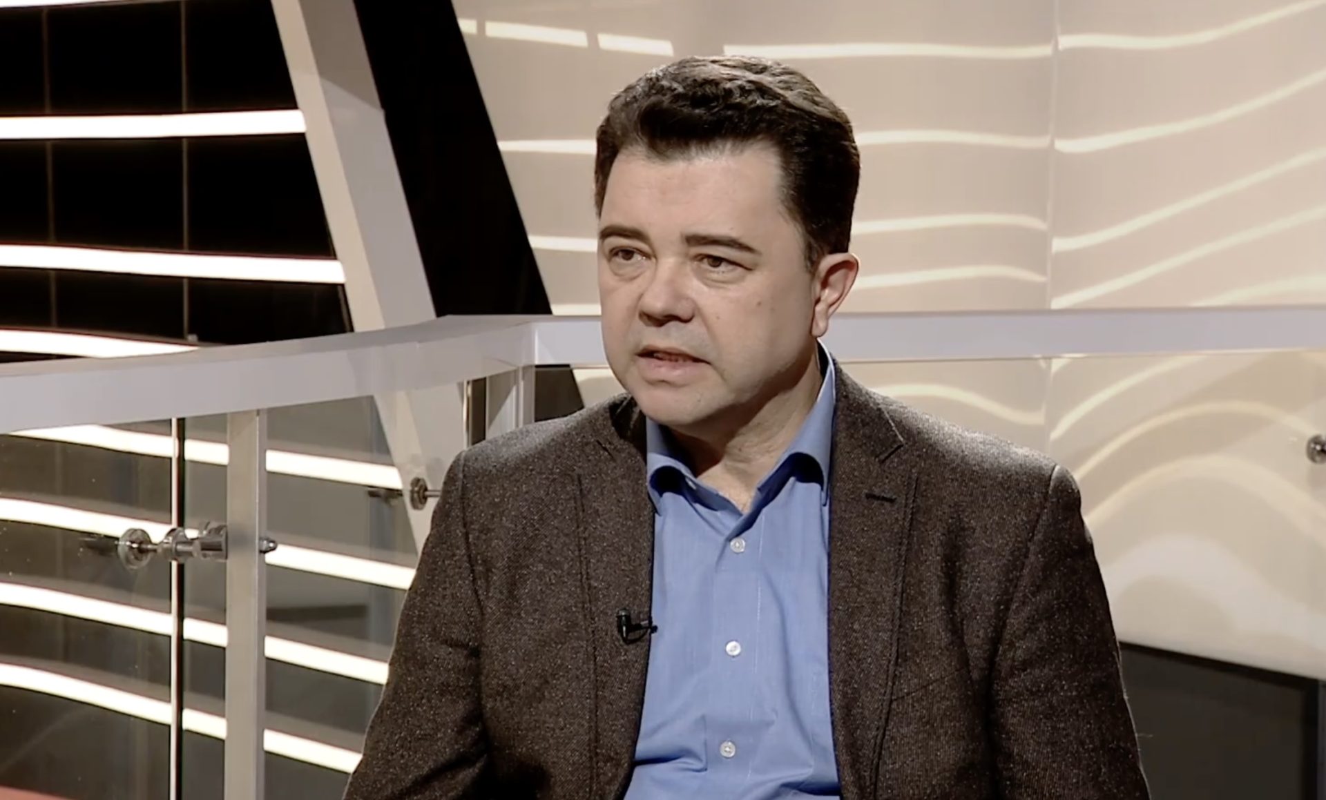 Victor Osipov, fost vicepremier, reținut de procurori la Chișinău Victor Osipov, fost vicepremier pentru reintegrare în Guvernul Filat, Gaburici și Streleț, a fost reținut marți, 24 martie, de către autoritățile din Republica Moldova