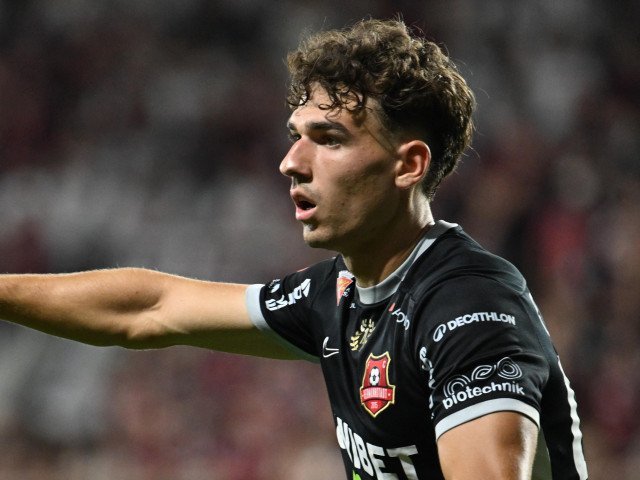 Oficial: Kevin Ciubotaru a semnat pentru noua echipă