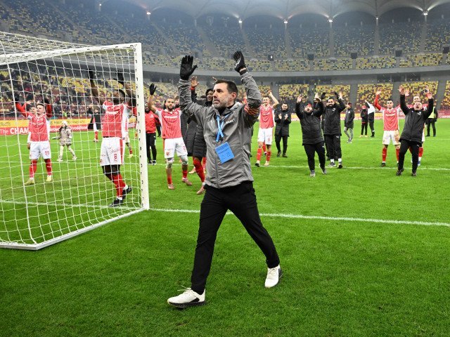 Kopic, antrenorul lui Dinamo, despre jucătorii musulmani și accidentul lui Keita Antrenorul echipei Dinamo, Zeljko Kopic, a abordat situația jucătorilor musulmani din lotul său, în contextul lunii Ramadanului, care a început pe 17 februarie și se va încheia pe 19 martie 2026