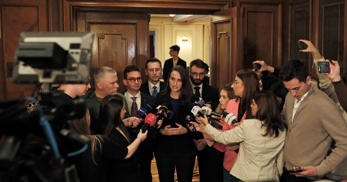 Scandal la audierea ministrului de externe oana țoiu Audierea ministrului de Externe, Oana Țoiu, în Comisia de politică externă a Camerei Deputaților, s-a transformat într-un schimb de replici aprinse