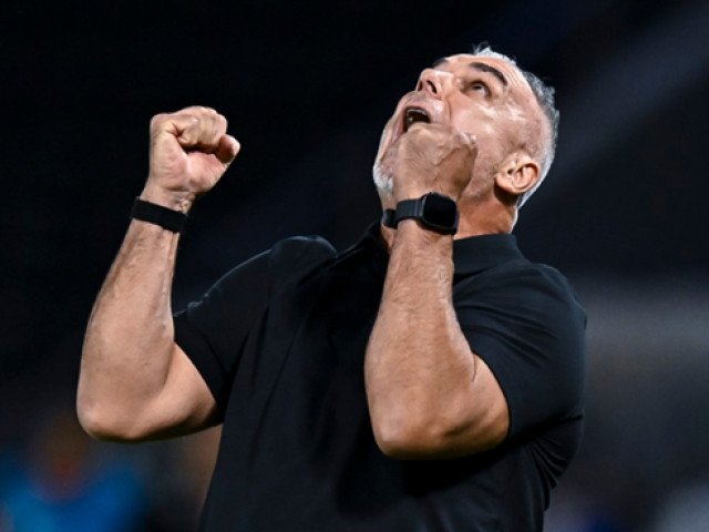 Olăroiu, ofertă colosală pe masă! Unde va antrena celebrul tehnician?