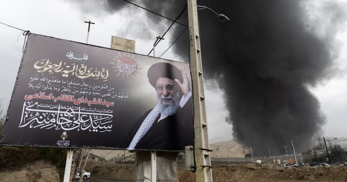 Război în birourile lui Trump: Consilierii se luptă pe iran