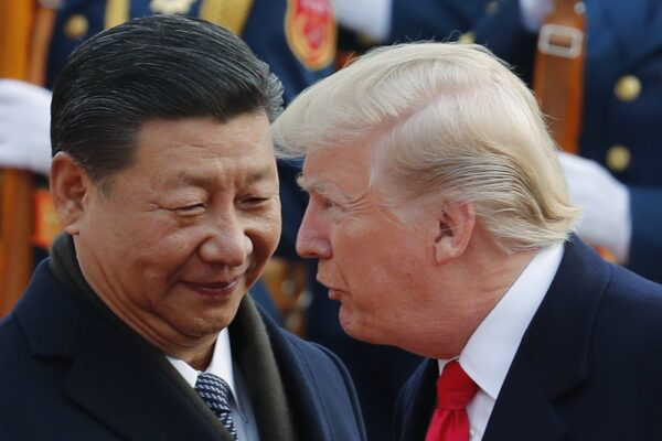 Trump, furios pe China: Tarife vamale de 50%, dacă ajută Iranul militar