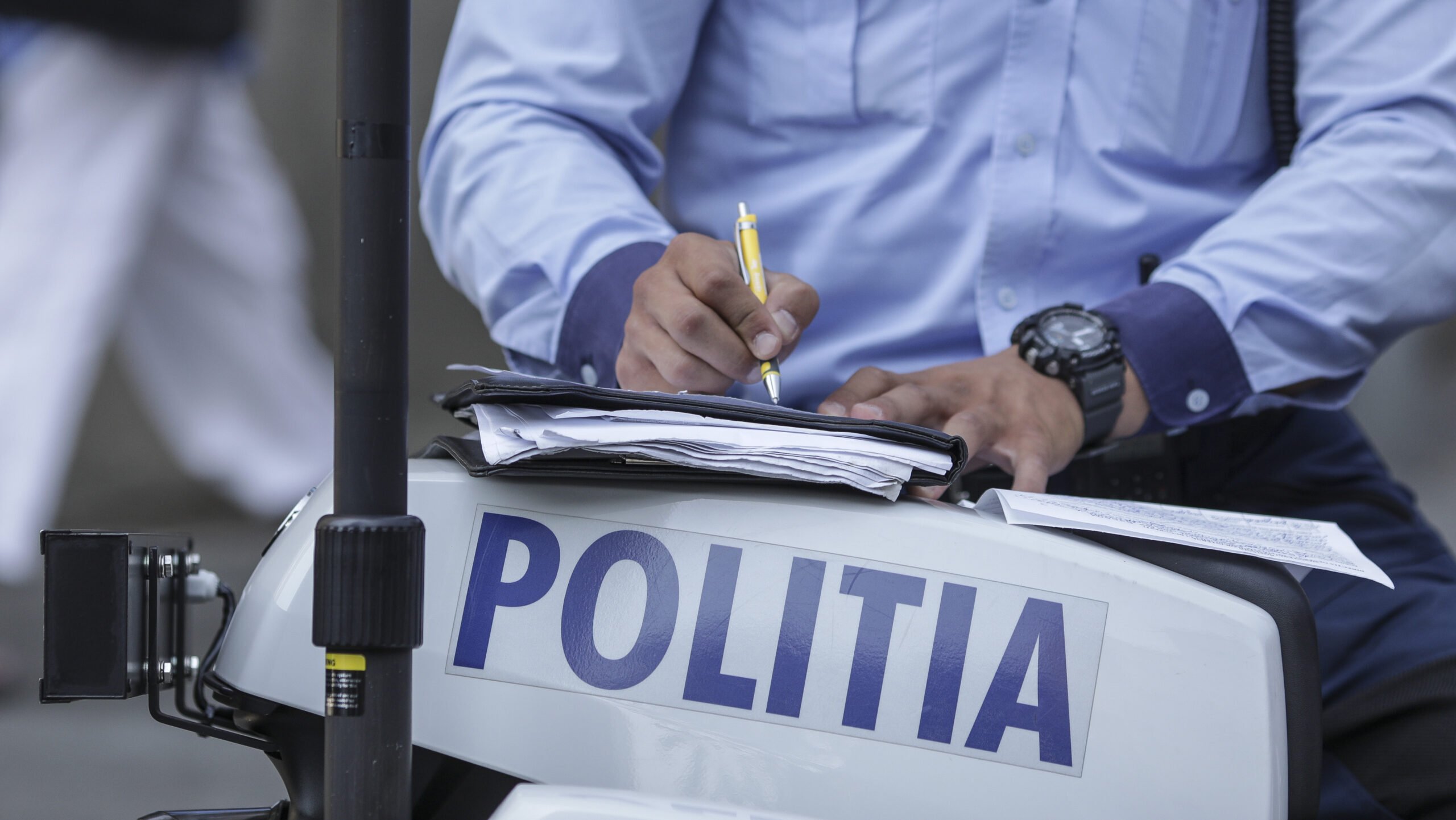 Șoferii pot verifica online punctele de penalizare și starea permisului pe platforma MAI Începând cu 6 martie 2026, șoferii au acces direct la informații cruciale despre permisul de conducere pe platforma Ministerului Afacerilor Interne (MAI)