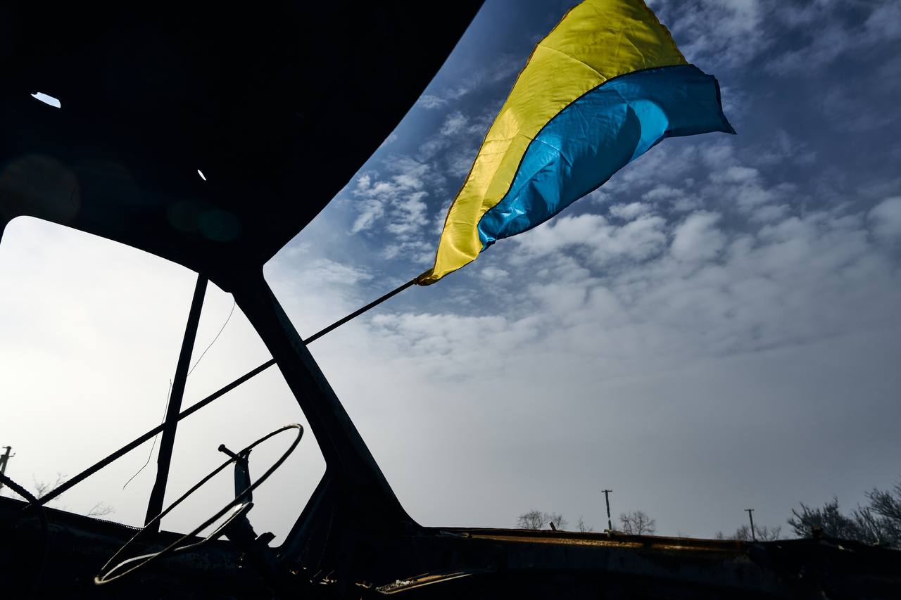 Ucraina: Angajați de bancă eliberați după reținerea în Ungaria cu zeci de milioane de dolari și aur Ungaria a eliberat șapte angajați ai unei bănci ucrainene arestați joi, în timp ce transportau o sumă impresionantă de bani și aur