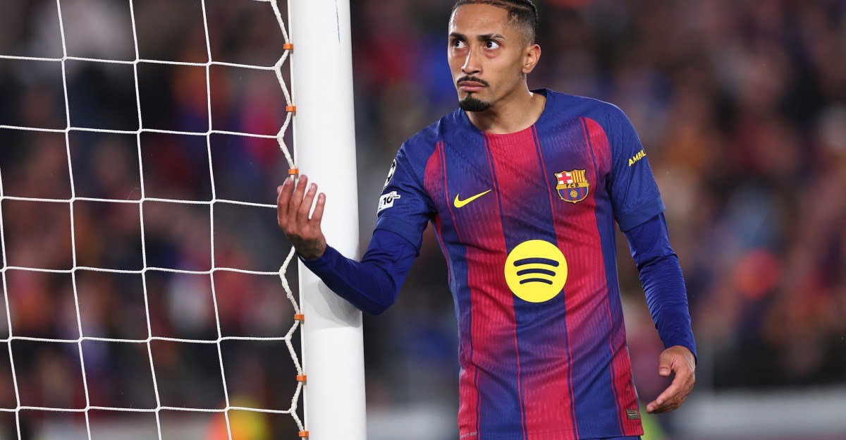 Barcelona își joacă șansa la titlu cu Rayo Vallecano, dar ochii sunt pe derby-ul de la Madrid FC Barcelona, lider detașat în La Liga, intră pe terenul de acasă, Camp Nou, pentru a înfrunta Rayo Vallecano, într-un meci crucial pentru aspirațiile la titlu