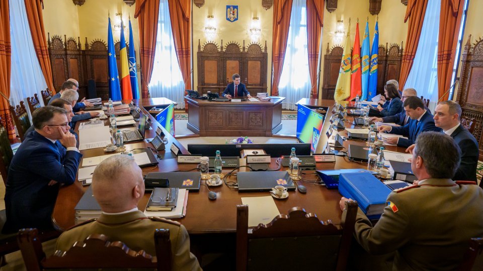 SUA solicită României dislocarea temporară de forțe și echipamente militare Președintele României, Nicușor Dan, a anunțat miercuri, la Palatul Cotroceni, decizia Consiliului Suprem de Apărare a Țării (CSAT) referitoare la o solicitare a Pentagonului
