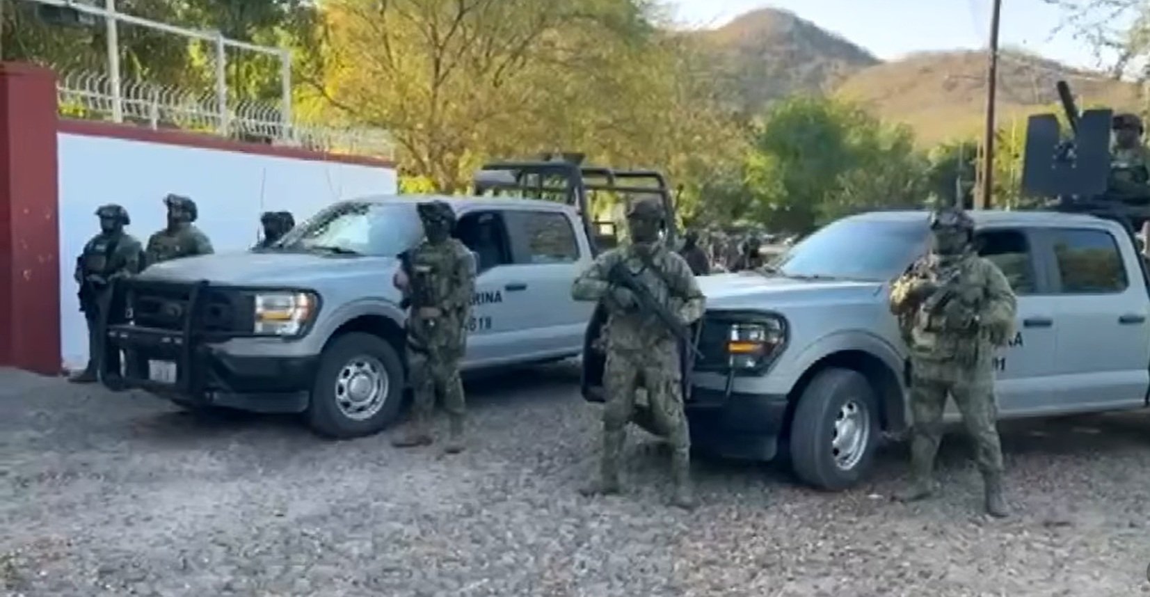 Raid sângeros în Mexic: Lider de cartel capturat, 11 morți Autoritățile mexicane au raportat moartea a 11 persoane în urma unui raid în care a fost capturat Omar Oswaldo Torres, liderul unei facțiuni a temutului cartel Sinaloa