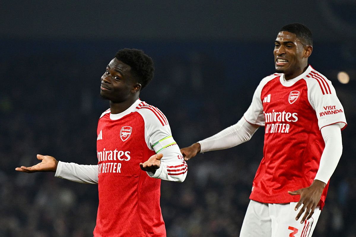 Arsenal, marele câștigător al etapei a 29-a din Premier League Runda cu numărul 29 din Premier League a adus surprize și răsturnări de situație, cu Arsenal, marea câștigătoare a săptămânii