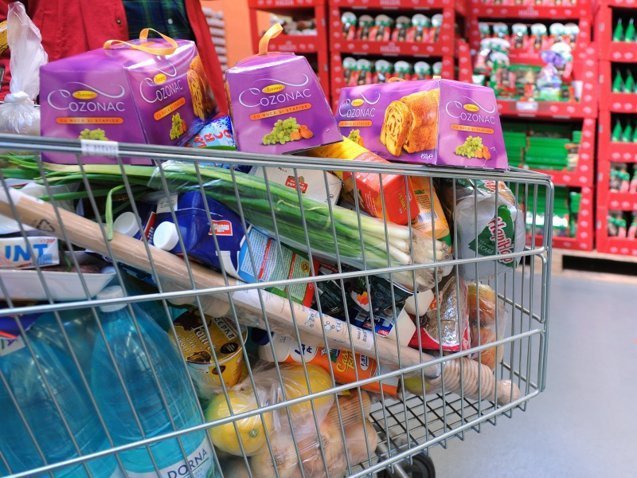 Cum a evoluat consumul în 2025: Două semestre distincte