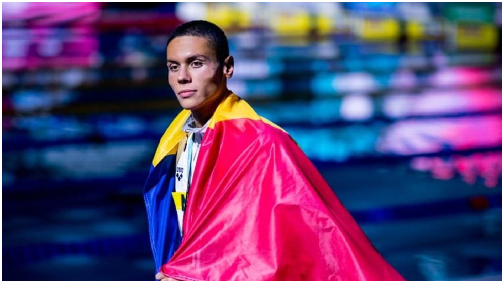 David Popovici, vocea campaniei pentru lectură într-o țară care citește tot mai puțin Campionul olimpic la natație, David Popovici, își folosește notorietatea pentru a promova o cauză importantă: lectura