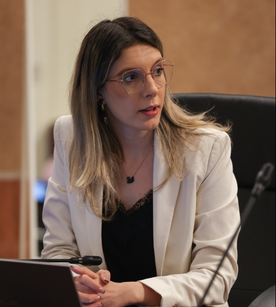 Romsilva, reorganizare majoră: mai puține direcții și evaluare pe criterii de performanță Reorganizarea Romsilva a fost adoptată de Guvern, marcând o reformă importantă pentru sectorul silvic din România