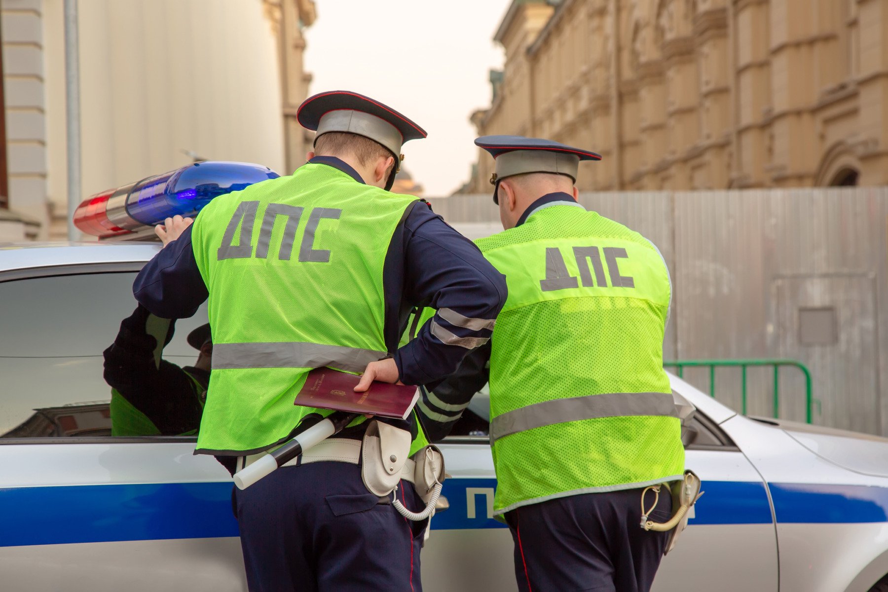 Fostul viceministru rus al Apărării, Ruslan Țalikov, arestat pentru corupție Ruslan Țalikov, care a ocupat funcția de prim-adjunct al fostului ministru al Apărării, Serghei Șoigu, între 2015 și 2024, a fost arestat joi sub acuzații de corupție