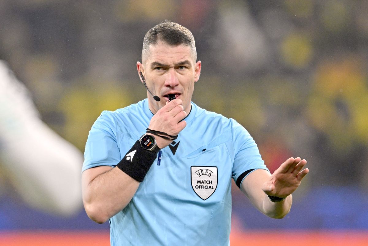 Kovacs, protagonistul negativ al derby-ului Rapid – Dinamo Istvan Kovacs, arbitrul român cu cel mai important palmares, a fost în centrul atenției în derby-ul Rapid – Dinamo, încheiat cu scorul de 3-2 pentru giuleșteni