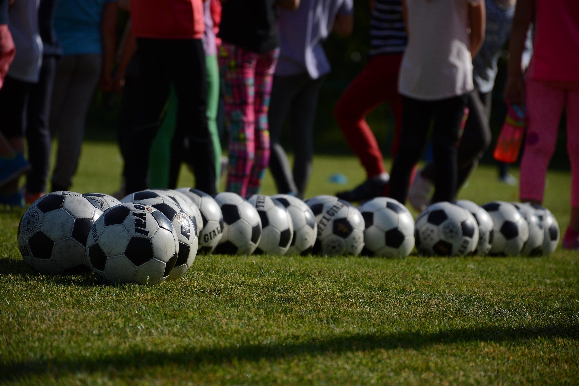 Un elev de 14 ani din Botoșani a murit marți în timpul orei de sport, declanșând o anchetă pentru ucidere din culpă