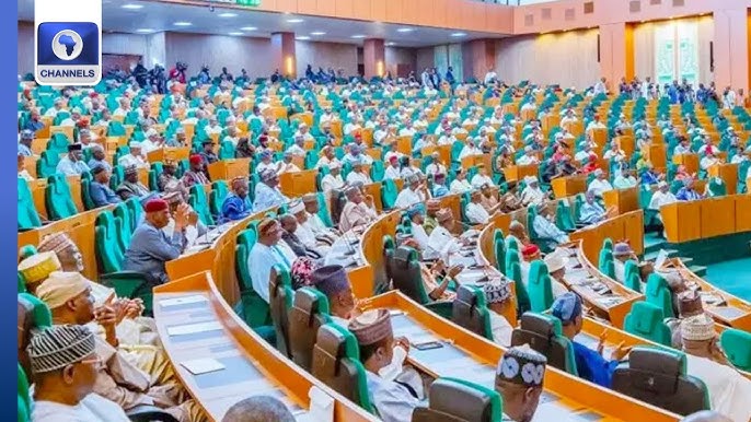 Nigeria: Parlamentul asigură că noua comisie fintech nu va afecta autoritatea băncilor Abuja – Camera Reprezentanților din Nigeria a asigurat luni autoritățile financiare ale țării că noua Comisie de Reglementare Fintech nu va diminua competențele Băncii Centrale a Nigeriei (CBN) și ale Comisiei de Valori Mobiliare și Schimb (SEC)