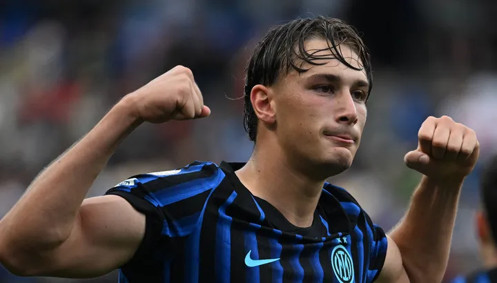 Inter Milano, liderul din Serie A, țintește spre „Scudetto” în deplasarea de la Fiorentina Echipa lui Cristian Chivu, Inter Milano, se pregătește pentru un meci crucial în Serie A, duminică, împotriva Fiorentinei