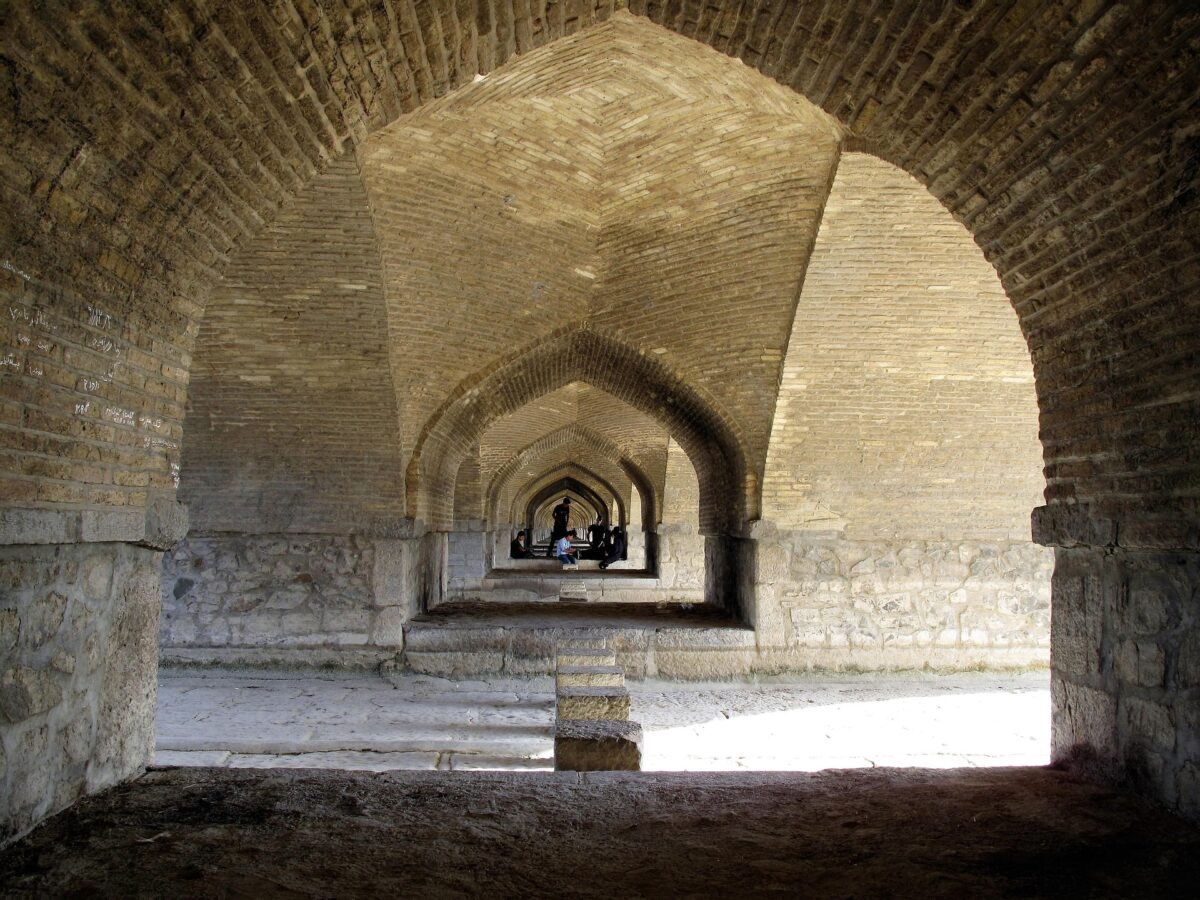 Iran: Obiective UNESCO avariate în urma atacurilor aeriene