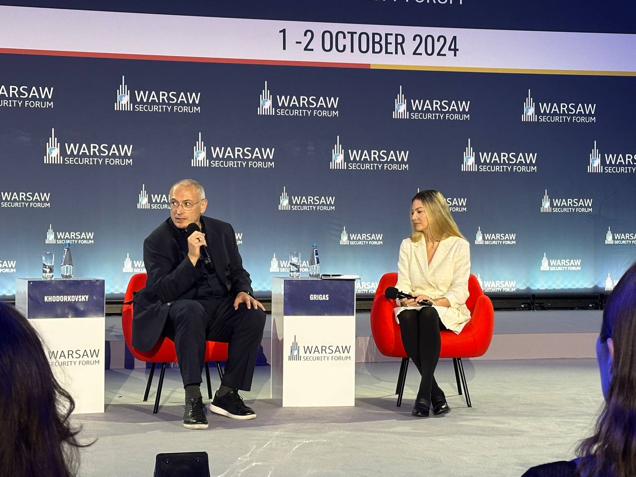 Curtea Supremă a Rusiei declară „teroristă” organizația anti-război a lui Hodorkovski Comitetul anti-război din Rusia (CAR), fondat de opozantul în exil Mihail Hodorkovski, a fost declarat „organizație teroristă” de către Curtea Supremă a Rusiei