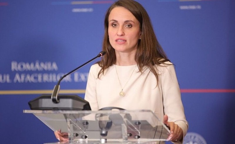 Ministra Țoiu clarifică situația zborului de repatriere din Muscat Ministra de Externe, Oana Țoiu, a oferit vineri seară noi explicații cu privire la cazul zborului de repatriere din Muscat